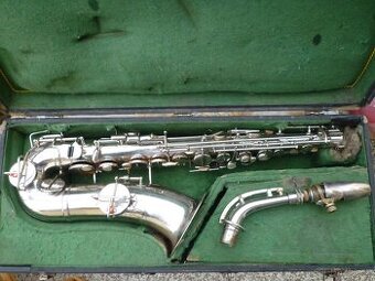 Es - Alt saxofon Josef LIDL - BRNO , Modell MASTER LIDO