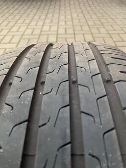 205/50 R17 Continental
