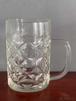 Starý retro hospodský půllitr