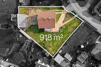 Rodinný dům se zahradou o celkové výměře 918 m², Libčice nad