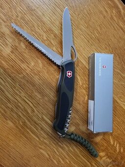 Victorinox RangerGrip 79 Zelený