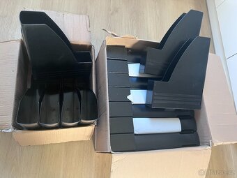 Pořadač plastový BOX PVC černý A4