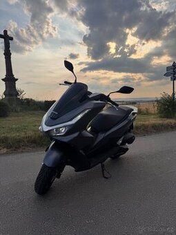 Skútr Honda pcx 125