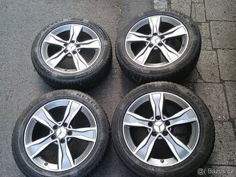 imní sada Mercedes v krásném stavu Neexen225 50 17 pneu ta -