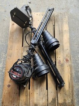 Světla do atelieru Q650 - profi 2 ks