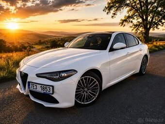Alfa Romeo Giulia VELOCE TI Q4, 2.0T, ZF8, 206 kW/280 hp
