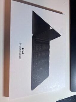Apple Smart Keyboard MX3L2CZ/A – česká klávesnice pro iPad