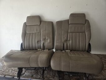 Chevrolet trans sport  sedačky