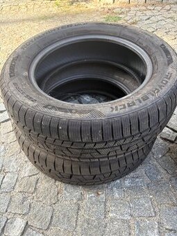 2x zimní pneu 235/60/R18 - 1