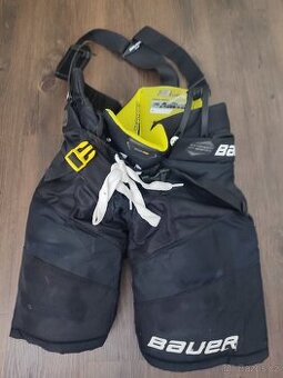 Hokejové kalhoty Bauer 3SPro JR S 127-142 cm