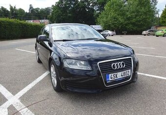 Audi A3, 1.6i (75 kw) r.rv.-2010 KLIMA