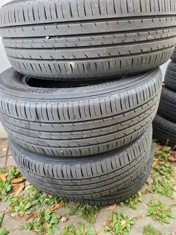 215 60 R16