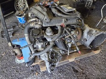 Prodam dily BMW x5 e53