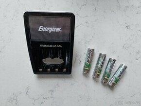 Energizer + 4ks AA baterií