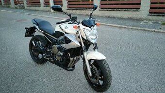 Yamaha XJ6