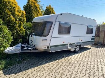Obytný karavan Chateau Cantara 450