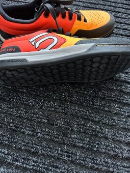 Cyklistické boty - ADIDAS FIVETEN PRO