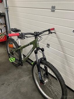 Kolo dirt 27