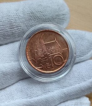 10kč 2000 vzácný ročník Brno - ze sady - 1