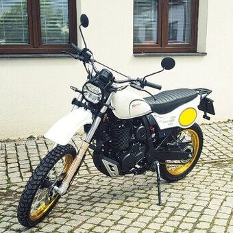 SWM Silver Vase T 650 - Bílá – Předváděcí motocykl
