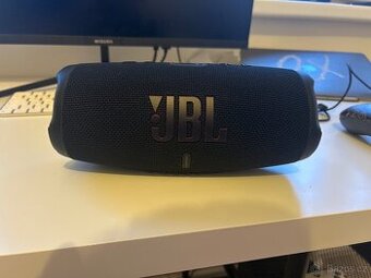 JBL charge 5