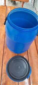 Plastové sudy 60 l