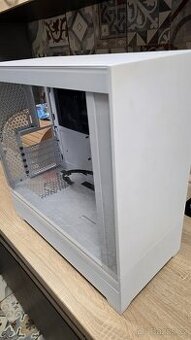 Fractal Design Pop Silent White TG Clear Tint