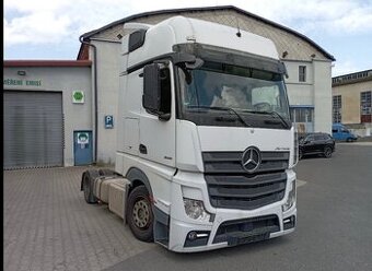 Mercedes Benz Actros 1845