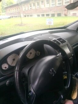 Peugeot 407 2.0 hdi 110 kw
