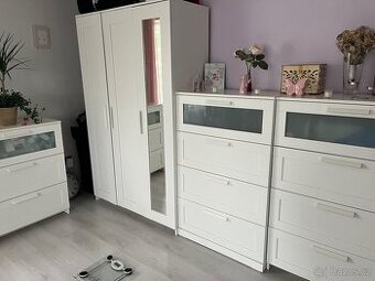 Nábytek IKEA Brimnes