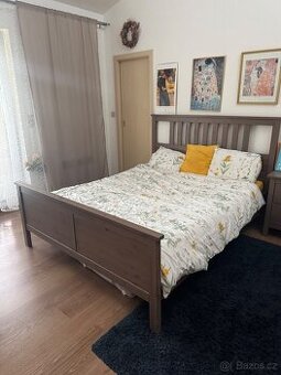 Postel IKEA Hemnes
