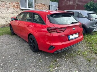 Kia Ceed 1.4i 73kw, r.2019, klimatronic