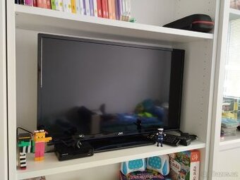 Tv s setoboxem a DVD