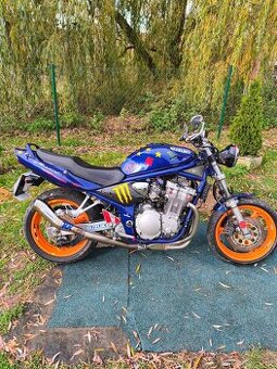Suzuki Bandit 600