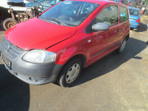 VW FOX R.V. 2006 , 1.2 BENZIN 40 KW díly
