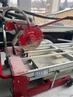 Profi řezačka dlažby, obkladů a kamene