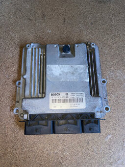 31.ŘÍDÍCÍ JEDNOTKA: 0281019074 RENAULT 1,6 CDI