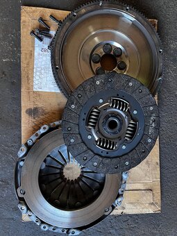 Poloosy / Startér / Spojka 1.8T / 1.9TDi