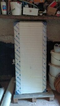 Deskové radiátory nové, nepoužité,nikdy nezapojené