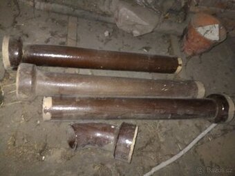 Kameninový odpadní kloub