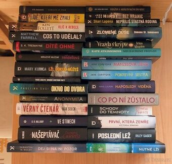 Balík 28 thrillerů a detektivek