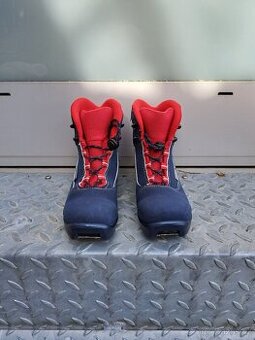 Dětské boty na běžky Rossignol NNN