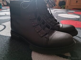 Prodám pánské kožené boty vel 43