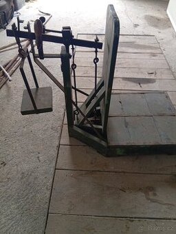 Váha Decimálka a original zavaží v origo bedně