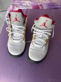 Prodám air Jordán Maxim 200 (jordan 5)