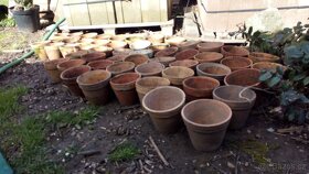 Terakotové květináče 30ks 12x15cm
