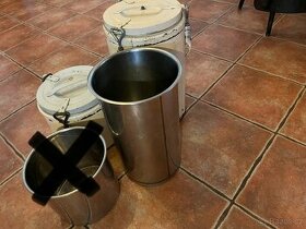 Koupím nerezové vložky do várnic