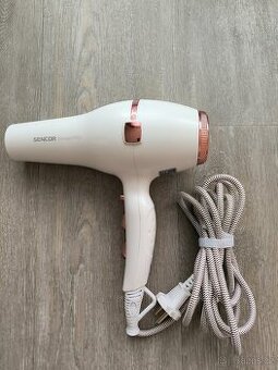 Fén na vlasy Sencor SHD 8200GD