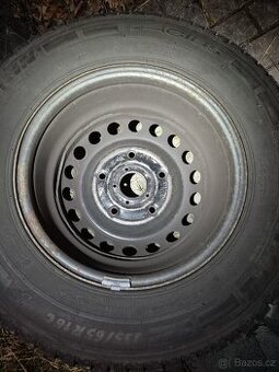 Kola Ford Transit R16, Pneu Michelin 235/65