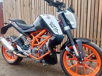 Ktm 390 duke